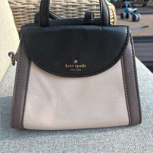 Kate Spade Black and Cream Mini Bag🤍🤎
